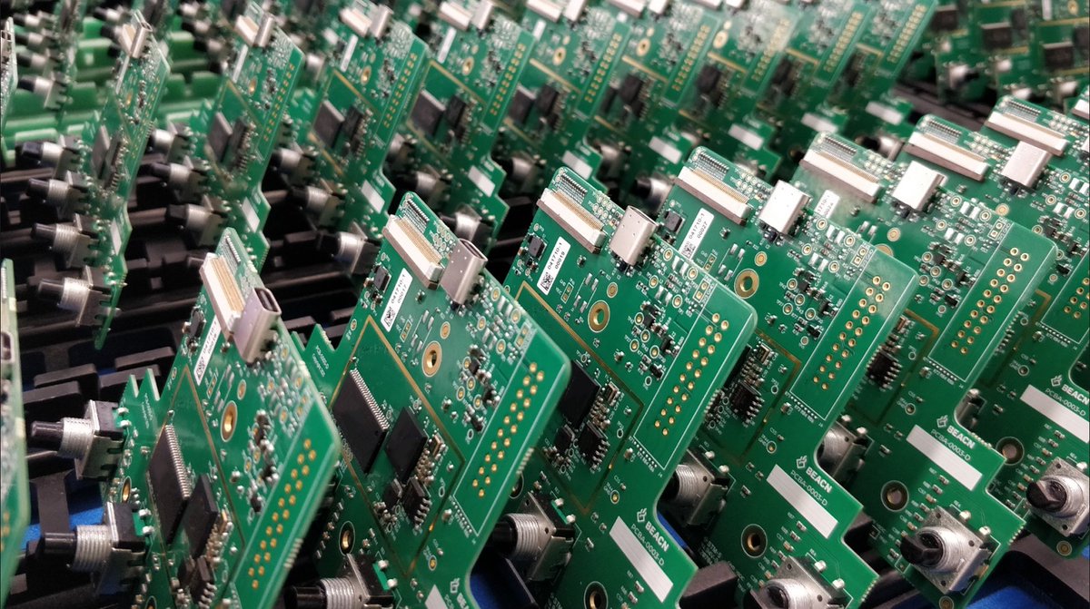 Aren't they beautiful?! 😻 

Preproduction is underway and external testing is beginning.

Can't wait for you to see BEACN Mix this fall!

hello.beacn.com