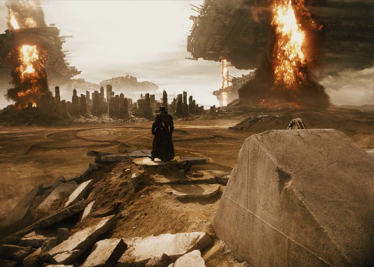 Itssan17's tweet image. Now watching Batman v Superman : Dawn of Justice Extended Remaster Edition. ITS GORGEOUS 😭