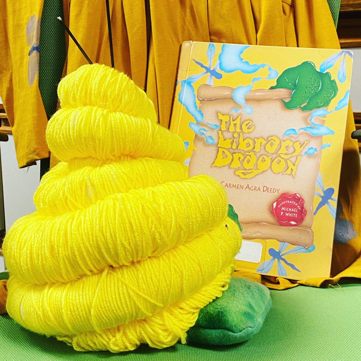 Ms_S_Reads's tweet photo. I think we may have a visitor in the library today! #librarydragon https://t.co/XyYNBQDwj4