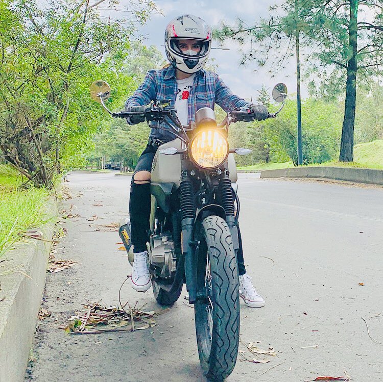 danglamrock's tweet photo. ๐Live your passion ๐๐๐จ๐๐ป๐โค๏ธโก๏ธ #caferacer #250cc #rocketman250cc #rocketman #bikerlife #bikergirl #girl #caferacerstyle #stylelife #motogirl #motorcyclegirls #rockergirls #enjoylife
๐ @born_to_ride_mx ๐ฒ๐ฝ๐๐ป๐ค๐ป๐ค๐ปโ๐ป๐ซ @angrycatmex ๐บ๐๐๐จ๐๐ป๐๐๐ฃ๐ https://t.co/s15ZW6vIwO