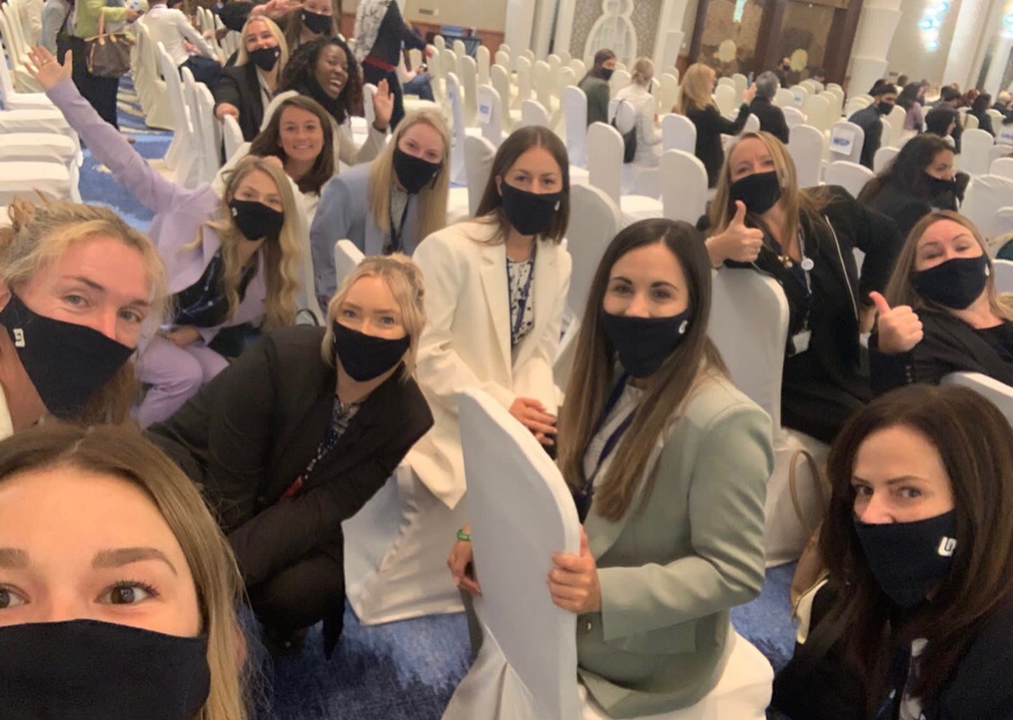 MissLewisSN's tweet photo. Another great day with the @GEMSRDS new staff and some of our amazing SLT at the @ATLANTIS celebrating all things @GEMS_ME #GemsAwarenessDay 💫 https://t.co/YCFqv6kyts