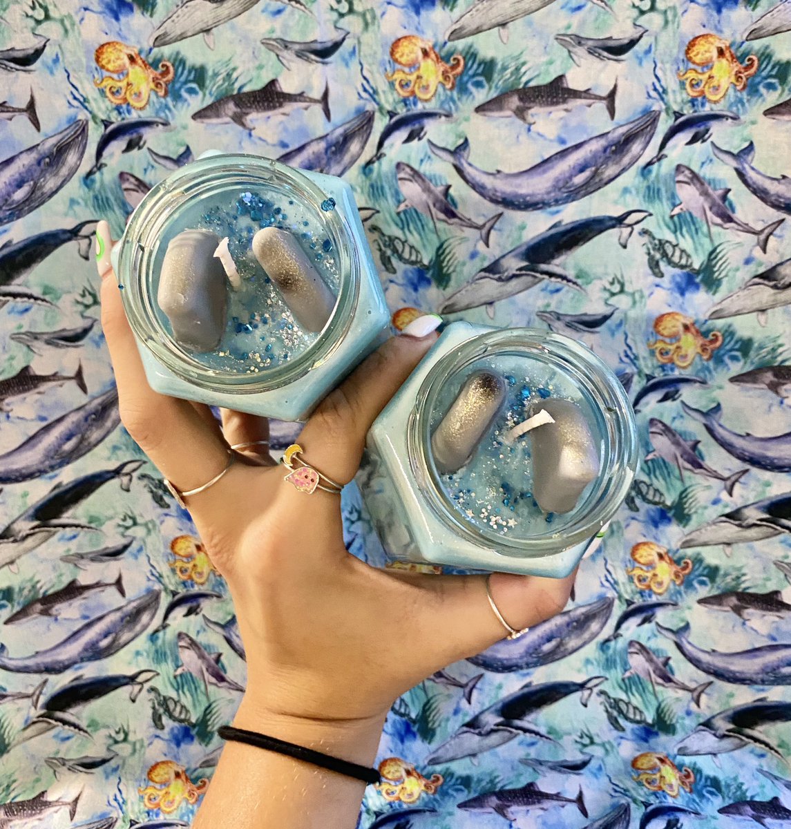 Sharks in the Water! 🦈🌊❤️ these beauties are 9oz & scented with fresh linen, they’ll be available in my beach collection this sunday 8/29 @ 4pm est! 🏝☀️🐳