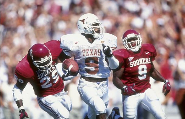 E9uVIs2UUAoRnVb?format=jpg&name=900x900