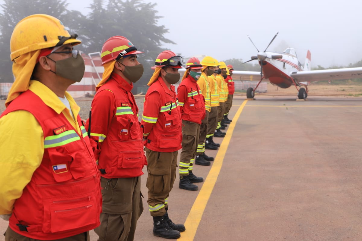 SanAntonioFoto1's tweet photo. Vea más en https://t.co/hBkUIqFzxa Conaf abrió postulación a brigadas de combate de incendios forestales en la Región de Valparaíso  https://t.co/9cukyMDvQF https://t.co/w0CwCRaNJe