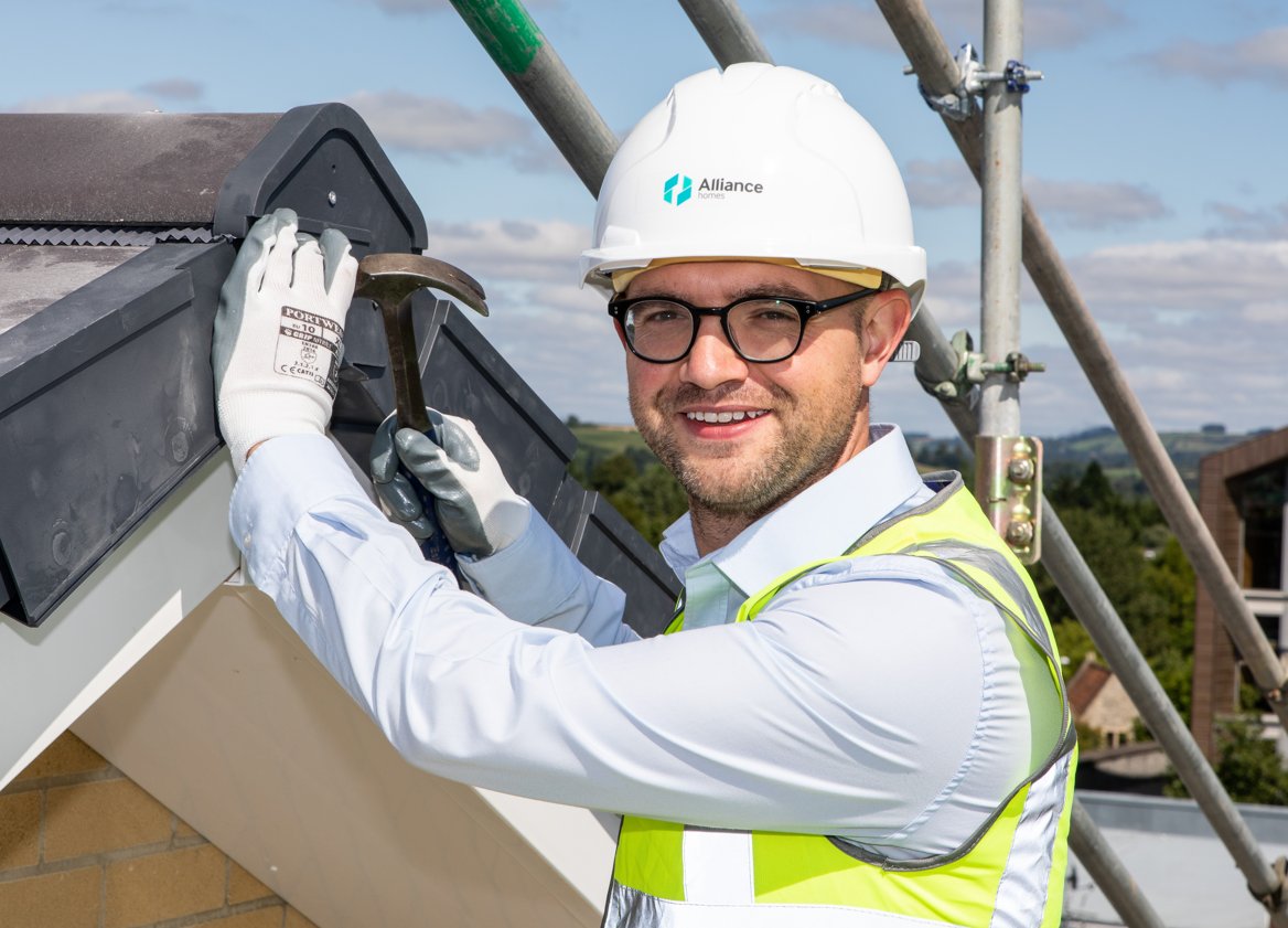 Yesterday we were delighted to celebrate the topping out of Keyne Court, the new apartment block for <a href="/Alliance_Homes/">Alliance Homes</a>. 

The milestone was commemorated with the placement of the final ridge tile. Read more here: ow.ly/QPs150FYI9N

#apartments #construction #sharedownership