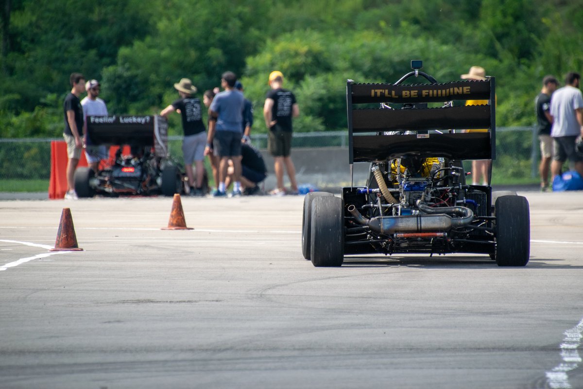 UAkron_Engr's tweet photo. Congrats @ZipsRacing for taking home 5th place overall at the Pitt Shootout! #Winning #UAEngineering #Akron #AkronEngineering 🦘 https://t.co/YRpWZZGgbE