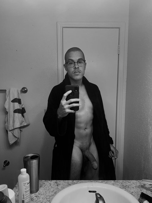 Sometimes I be sad ❤️🖤✌️ https://t.co/W0Wo1Ih2Lv<a href="/tag/bdsm"class="tags"><span>#bdsm</span></a><a href="/tag/pride"class="tags"><span>#pride</span></a><a href="/tag/gay"class="tags"><span>#gay</span></a><a href="/tag/straps"class="tags"><span>#straps</span></a><a href="/tag/pansexual"class="tags"><span>#pansexual</span></a>