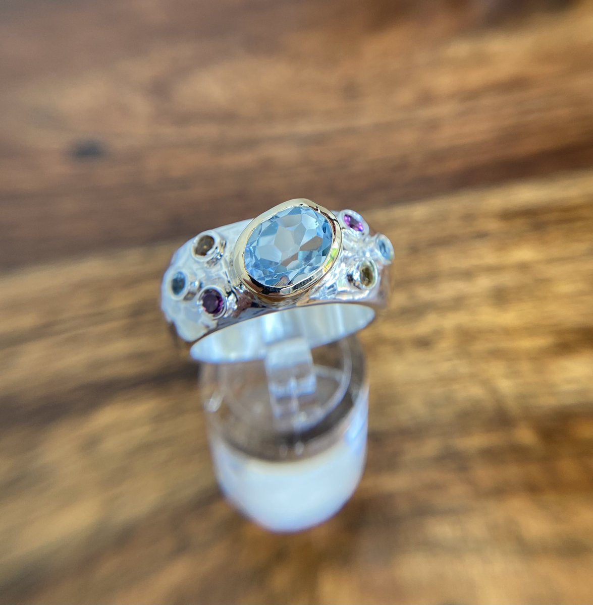 Mountain’s Majesty Ring

Exuding glamour for both day and night, blue topaz Ring beautifully captures the light to create infinite colour combinations.

The ultra-chic design has been crafted with both silver and gold yaronmorhaim.com/index.php/prod…