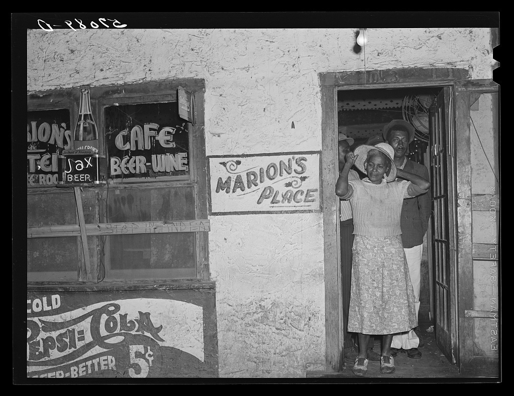 Black Women Juke Joint Owners and Food Heritage bit.ly/3gm9pQq