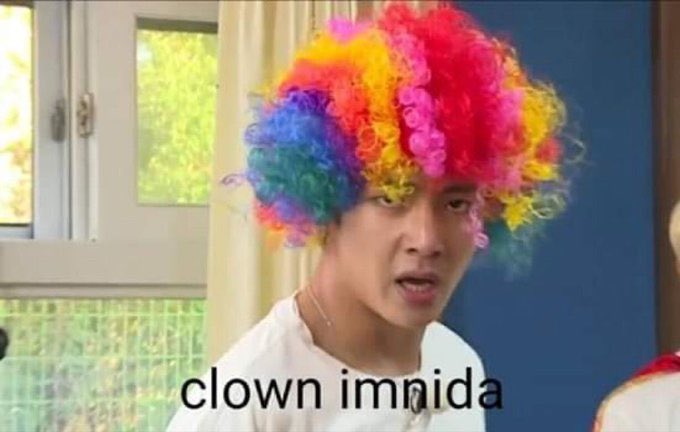 KooKChi12's tweet photo. @btsberrryyy I JUMPED OFF MY BED AND SCREECHED JUST TO KNOW THAT I'M A FUCKING CLOWN?!?! DUDE🤡🤡🤡 Pls stopp🤡 https://t.co/KnSZjZqAO8