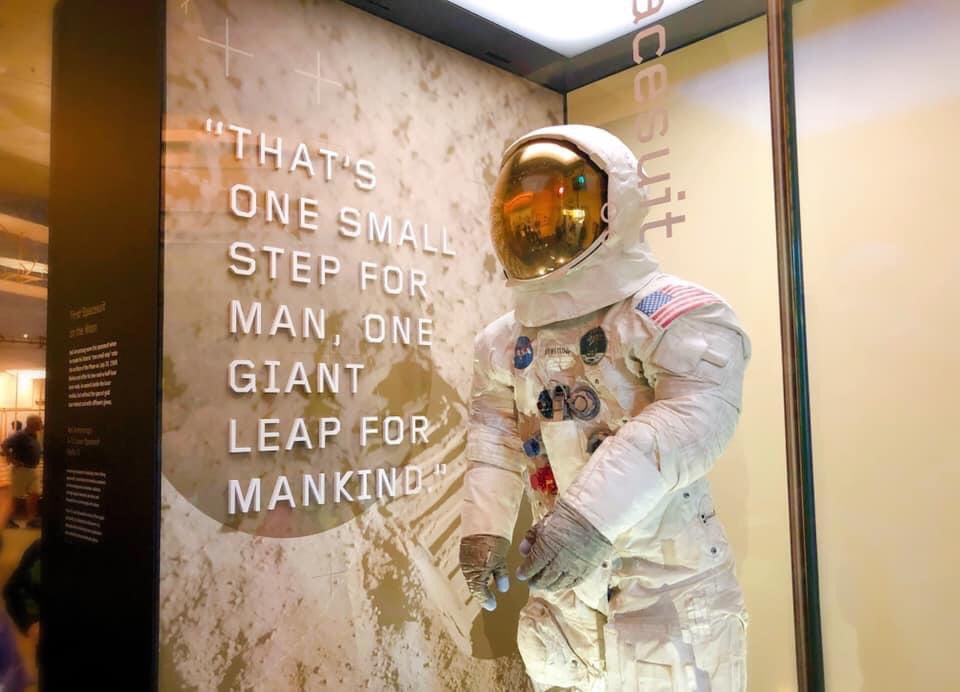 會津っぽ In シアトル على تويتر 思い出の国立航空宇宙博物館 失敗 というオプションはない ってプロジェクトには参加したくないスペースシャトル関連 アームストロングの名言 スプートニク の恋人 からの誰とでもコラボする日本代表 宇宙食のアイス食いてぇっ