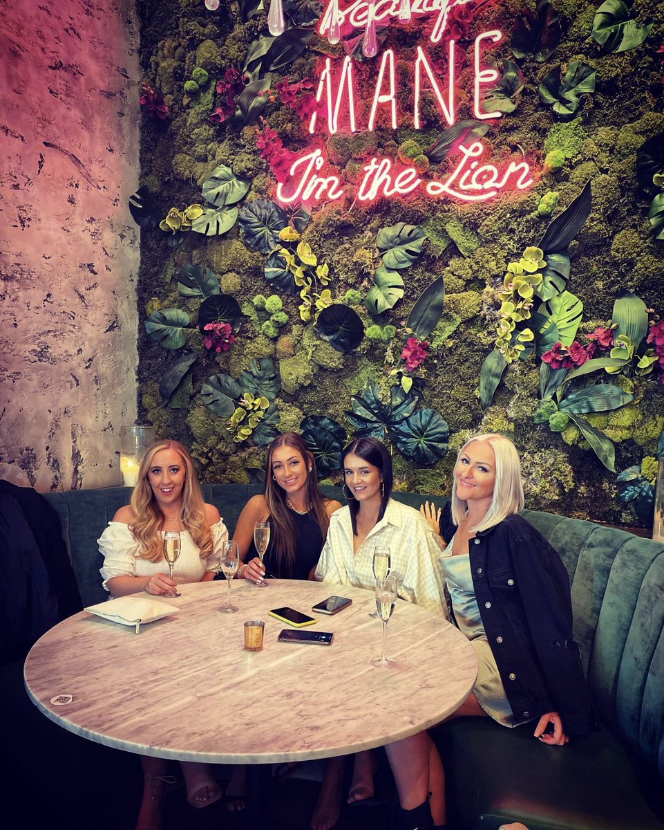 Missed the teachers - the girls 😍

<a href="/MissLPearsonPE/">Miss Pearson</a>