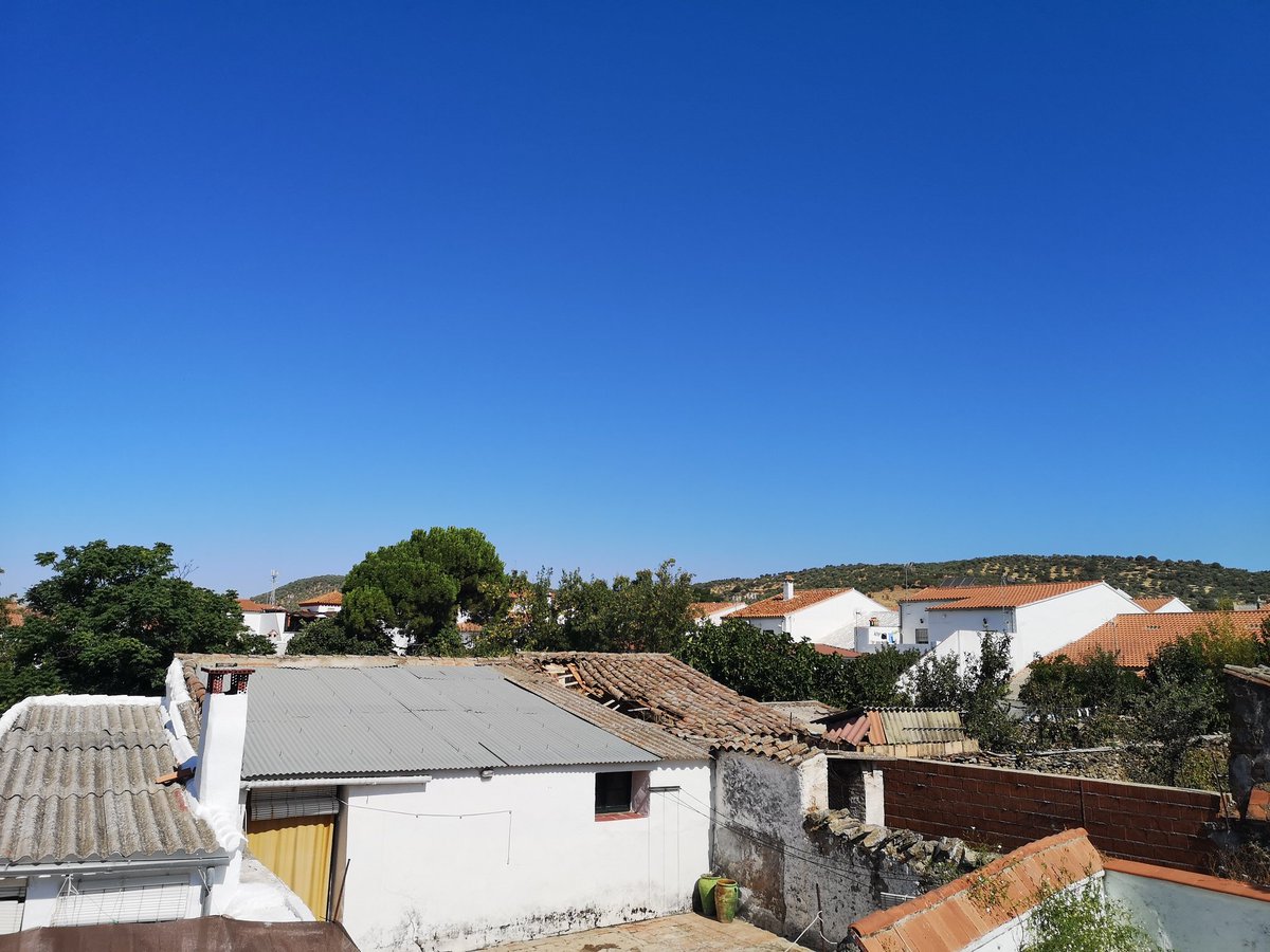 eer_94's tweet photo. Al pueblo también se va de vacaciones #MiPueblo #Alanís #ProfileSummer @EsProfile https://t.co/SFd0HpbXud