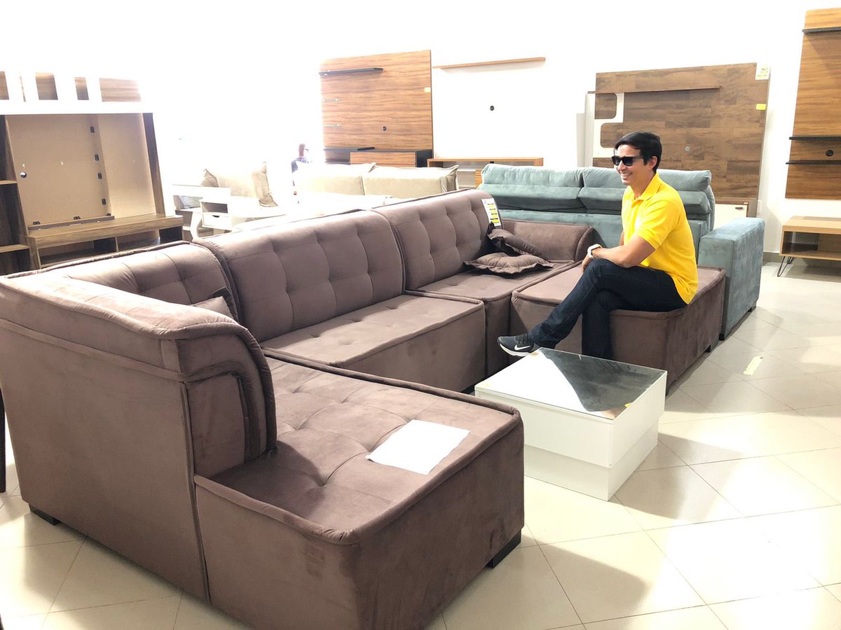 mixfmmacapa's tweet photo. #BlitzMix direto da loja Monte casa e construção da Tiradentes! Vem conferir as ofertas imperdíveis 😱
O @felipepeixotoap já está de olho no sofá, e com um sorrisão no rosto imaginando todos os seus filhos sentadinhos curtindo o final de semana! https://t.co/XGvJAPHscz