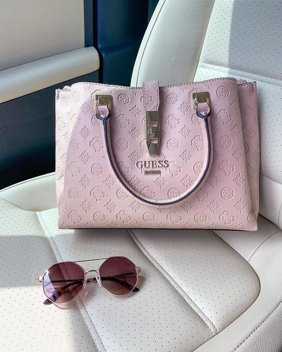 guess bags 2021