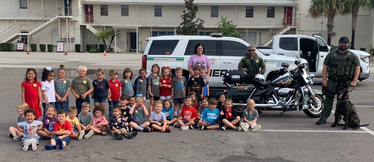Today our traffic guru, Deputy Adrian Rogers and K9 Handler, Deputy Ryan Porter, and his partner Shiva had a blast sharing some fun times, stories, and even some lights, sirens, and K9 demo! 

The clan from Rock Solid Christain Academy today. Thank you all for having us.