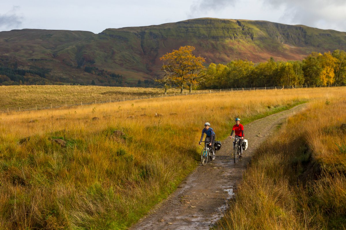 If heading out on the walking route in section 2 (via Burncrooks Reservoir) please note there are closure signs in place due to forestry works. We'll update the trail status when we have more info. The waymarked cycle route can be used meantime. Details at johnmuirway.org/route/balloch-…