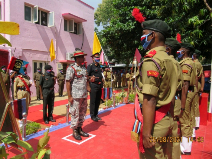 AIRNews_Chennai's tweet photo. தேசிய மாணவர் படையின் கோவை மண்டல குரூப் கமாண்டர் கர்னல் எல்.சி.எஸ் நாயுடு சேலம் என்சிசி அலுவலகத்தை இன்று பார்வையிட்டு ஆய்வு செய்தார். இந்த ஆய்வில் தேசிய மாணவர் படையின் செயல்பாடுகள் குறித்து ஆய்வு மேற்கொள்ளப்பட்டது. https://t.co/Z1dysPtE3q