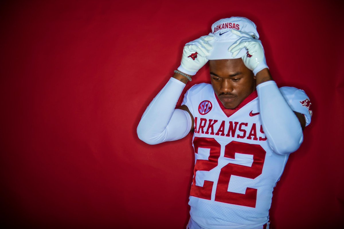 trelonsmith22's tweet photo. Just a youngin with big dreams #mbk🌎🦍 https://t.co/IS5ryxh3nT