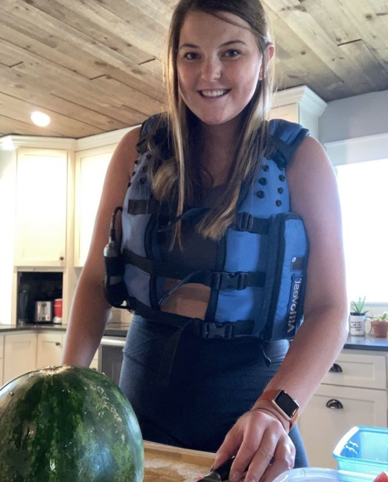 afflovest tweet media