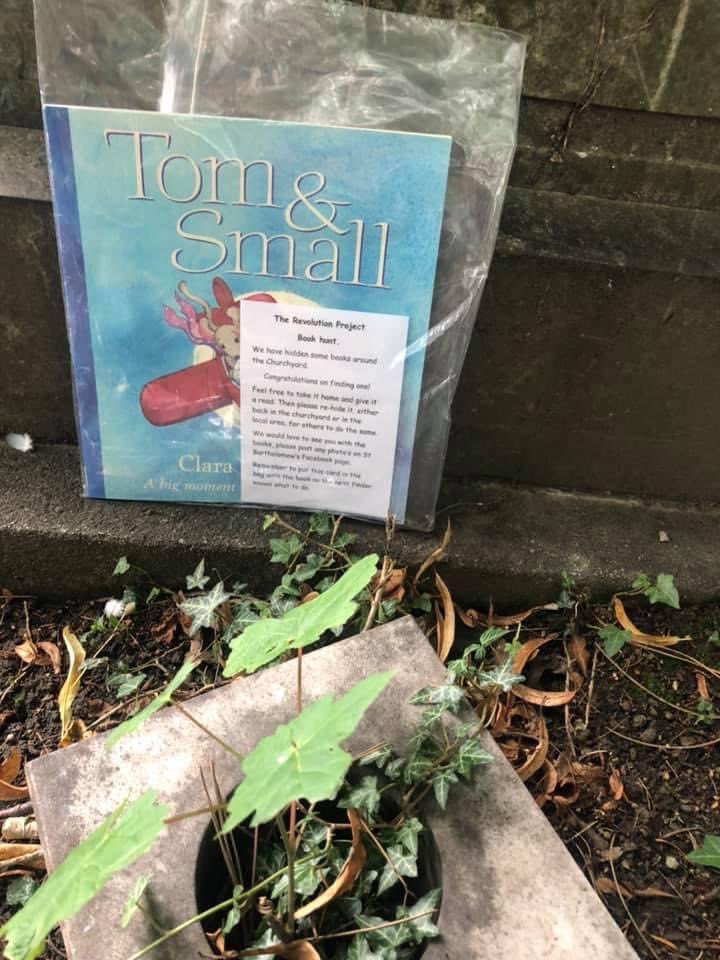 Join in the book hunt 😀