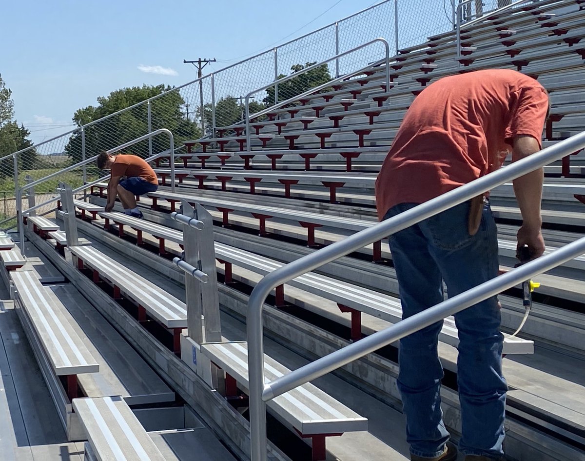 SaraMillerOskie's tweet image. #techmath #bleacherlab