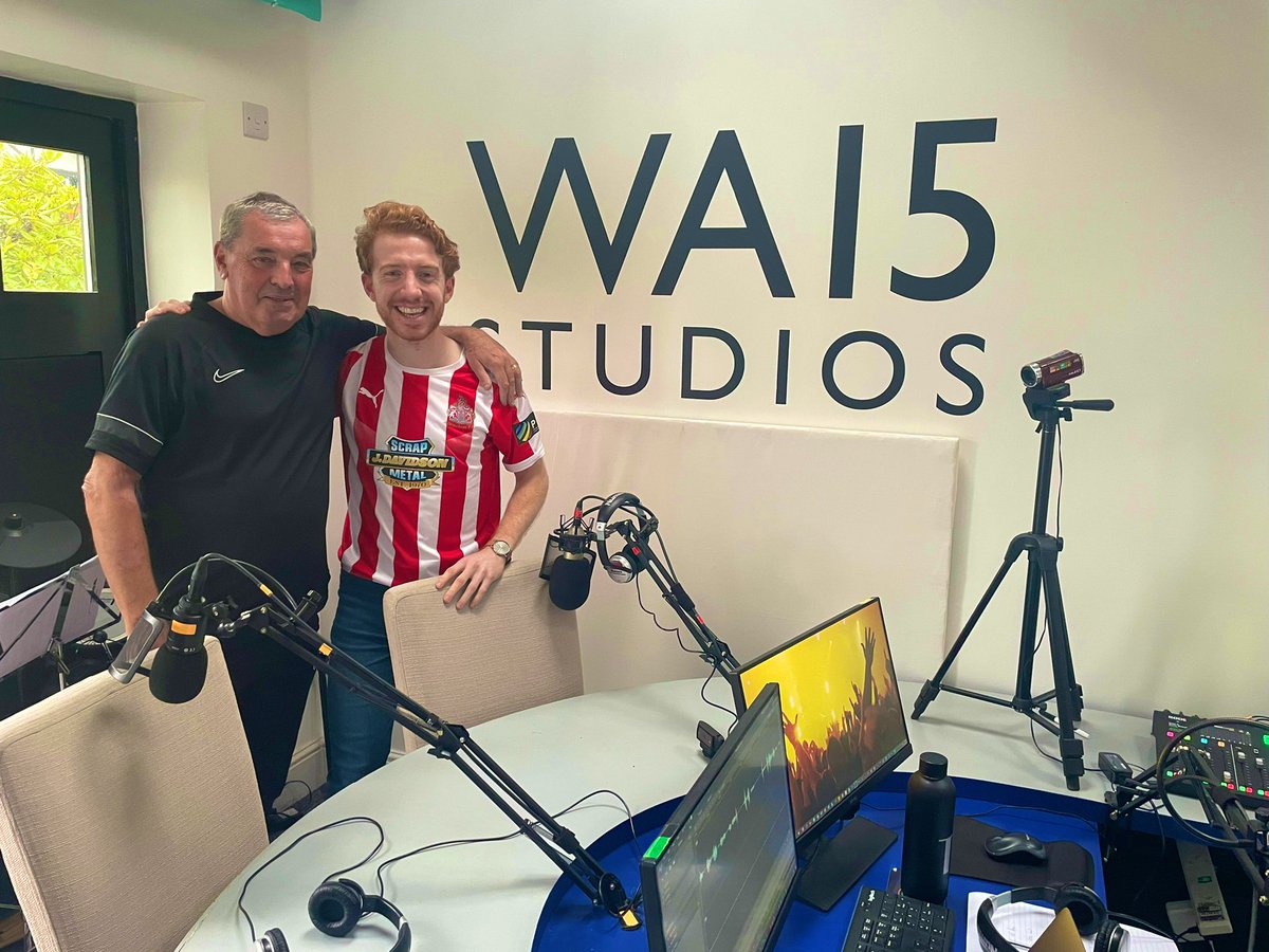 🚨 NEW EPISODE 🚨 

🎙Graham Heathcote Part One 🎙

Ex-<a href="/altrinchamfc/">Altrincham FC</a> manager and legend sat down and spoke to us about his career at the Robins. 

iTunes 👉 podcasts.apple.com/gb/podcast/non…

Spotify 👉 open.spotify.com/episode/68MGfR…