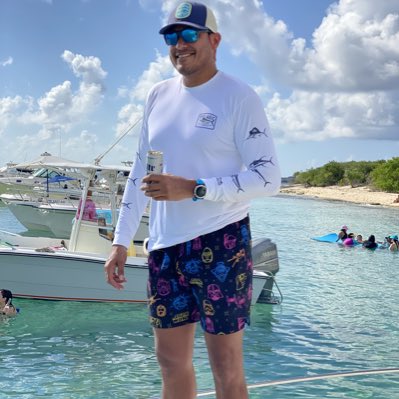 jasrivera's tweet photo. #NewProfilePic https://t.co/2pJsbgNiss
