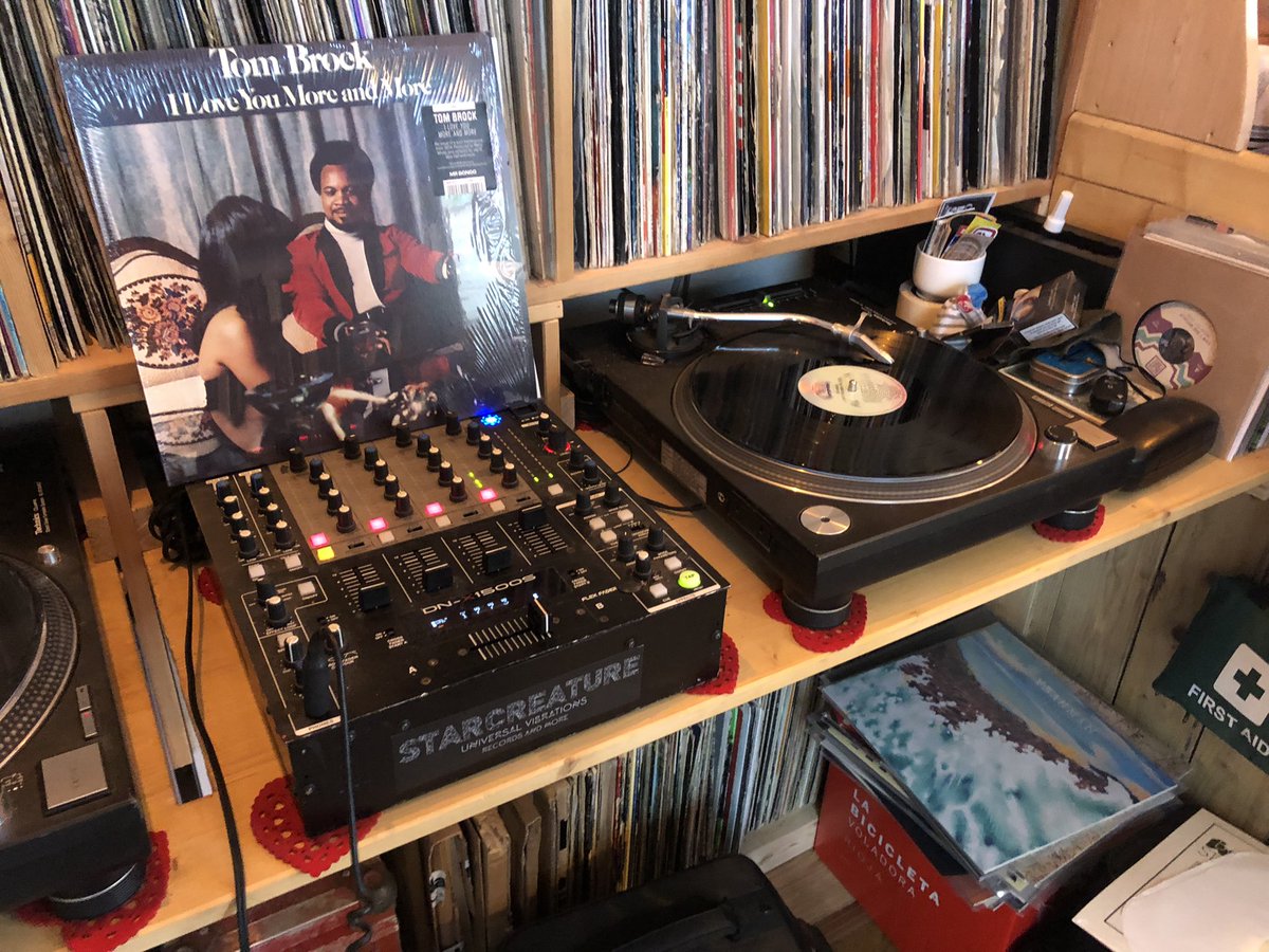 Finally back behind the decks at the Gallery Wine bar in Westport!