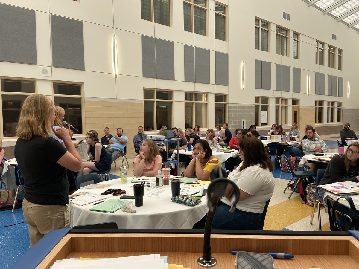 CalvertSpecEd's tweet photo. We are preparing our new teachers.  Welcome aboard! 🎉🎉🎉 #CCPSStrong https://t.co/WwGJLy8vai
