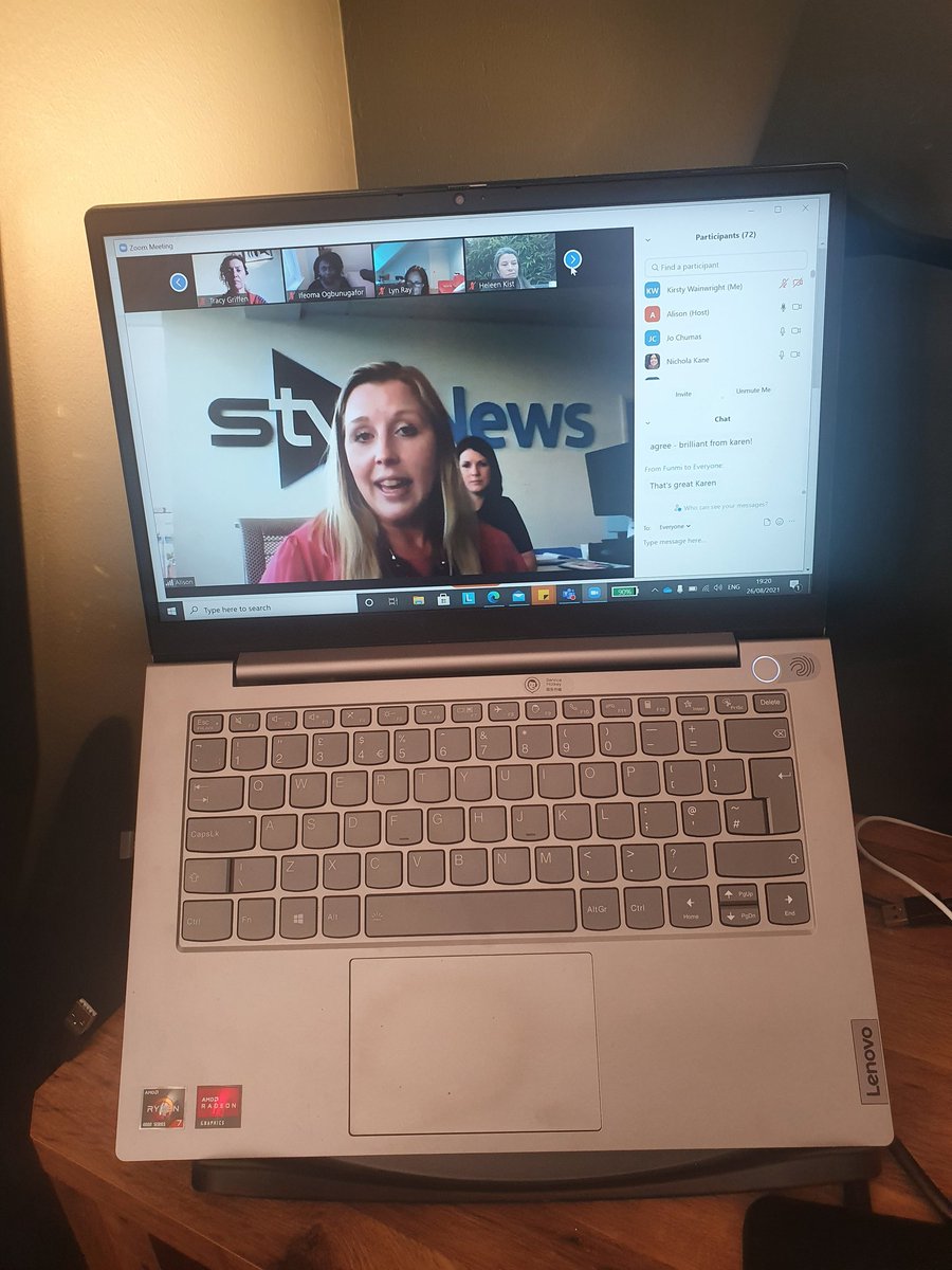 kwain86's tweet photo. Great to be part of #stvexpertvoices tonight - thank you to @STVNews @WEScotland. Great interviews, tips and advice on media interviews from @NicholaKane_ @STVKellyAnn @KayeNicolson @STVKathryn @STVAlison https://t.co/BOxjh9FPAf