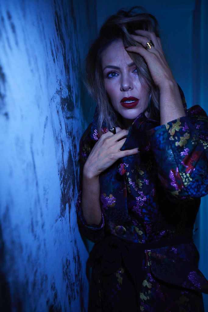 Yo busco el rigor en el trabajo. Yo no permito que nadie escupa sobre su vida con un comportamiento indigno, frívolo, escapista, adornamental. Es una tarea dura, ya lo sé, pero una tarea sin la cual no existe el arte teatral. 🎭

📖 memorias Ludwik Margules