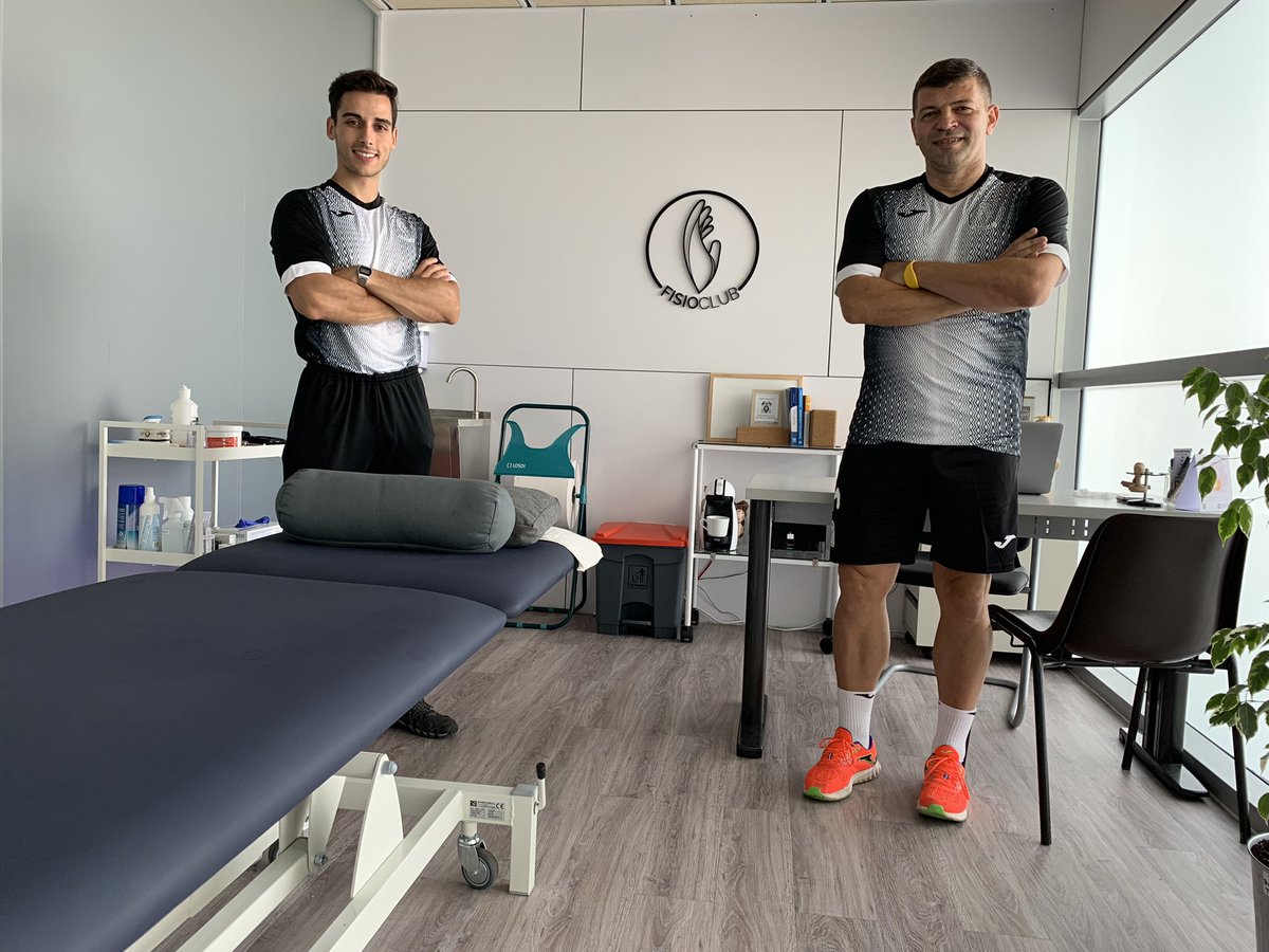 La pretemporada sirve para volver a la actividad deportiva de forma PROGRESIVA después de un tiempo de inactividad necesaria .Pero por favor……   NO se cargan las pilas para todo el año.