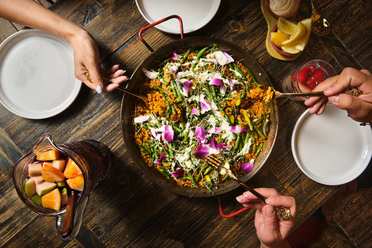 A newly renovated Valencian Gold has reopened at 7960 S. Rainbow Blvd., serving old and new paellas cooked over a live wood fire, a broad variety of tapas and wine and cocktails. #RJnow