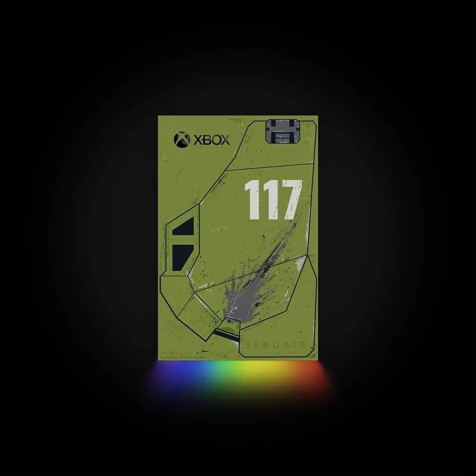 XboxCR's tweet photo. @seagate anunció un nuevo Disco Duro edición @halo Infinite con temática de la Armadura de Master Chief https://t.co/x7IBWJKEbn https://t.co/PDRLljvJAR