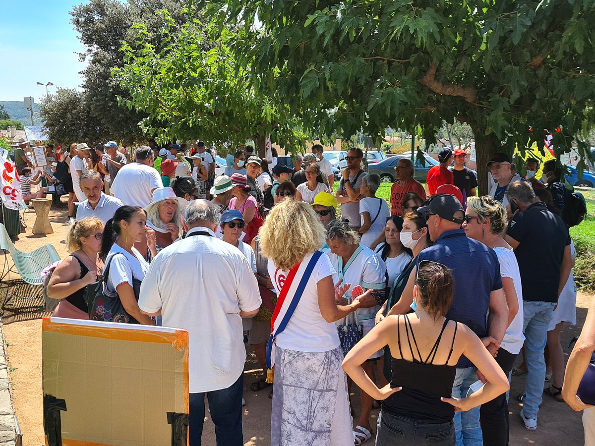 EPLibertes's tweet image. Publication du rapport d&apos;@UniofOxford @TheLancet 
Les hospitaliers au #Vietnam vaccinés qui ont contracté le #variantDelta ont 1 charge virale 251 fois supérieure que les non vaccinés.
⚠️Les vaccinés sont de SUPER PROPAGATEURS ⚠️
STOP AU #PassSanitaire 
#EnsemblepourLesLibertes