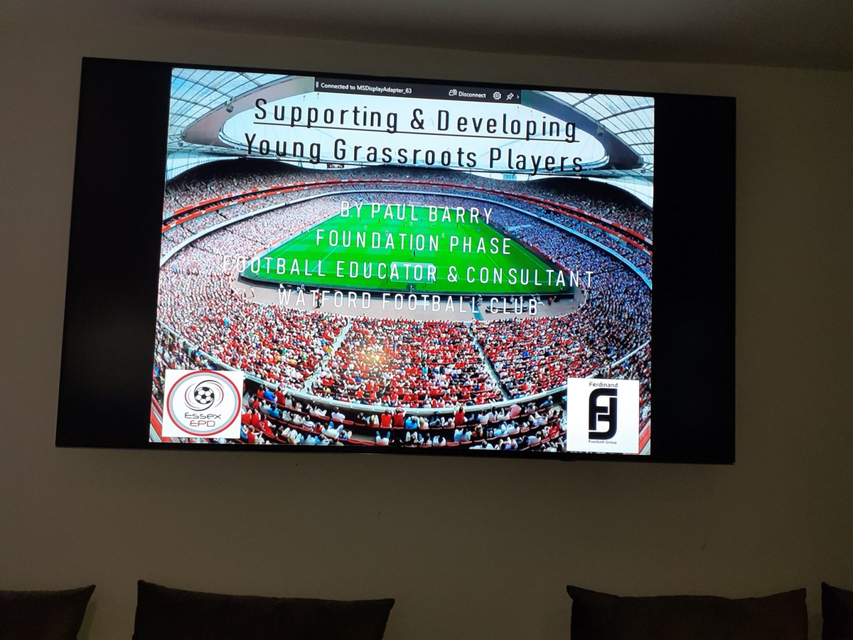 Paul Barry tweet media