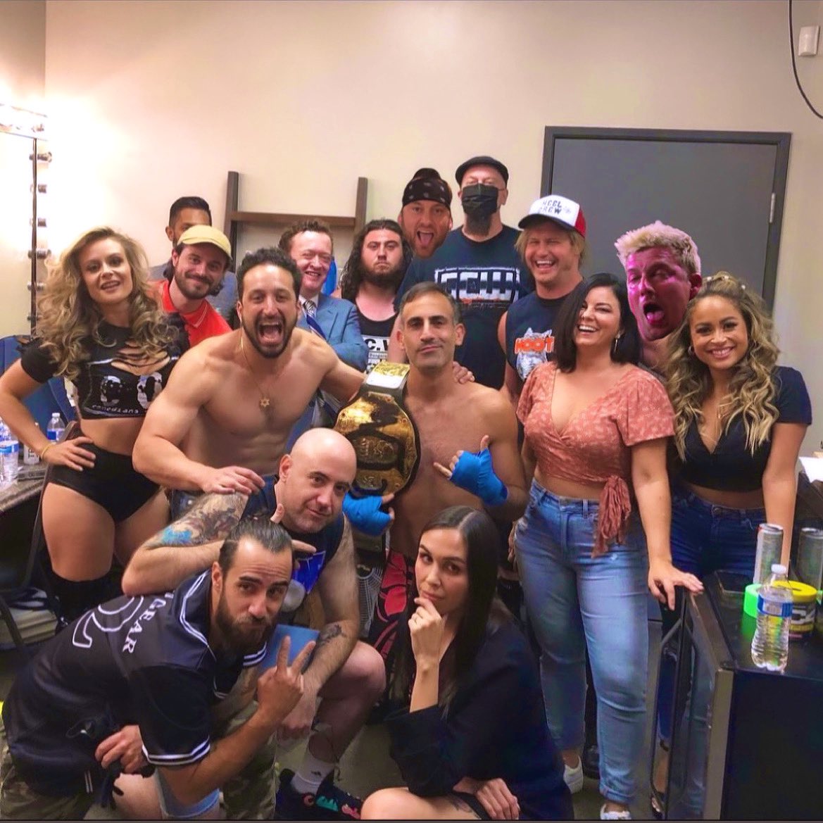 Congrats to everyone involved in the SOLD OUT #HeelCrew <a href="/CoWpodcast/">Comedians of Wrestling</a> ONE NIGHT IN HEEL #Vegas