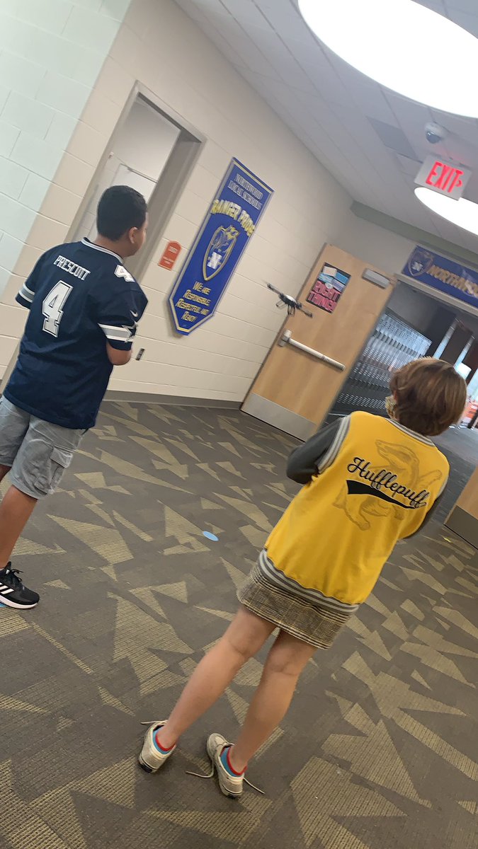 chasrabesh's tweet image. .@CoderDojoRanger just enjoying some beginning of the year #drone and #robotics fun! #RangerStrong @RangerRoundup #steam #stem