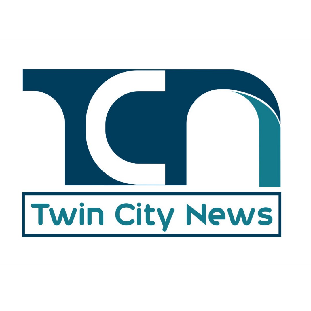 Naveed_ISB's tweet photo. Thanks for being my guest on the launching ceremony of my initiative @TwinCityNews_ under #PEJP. TCN a Digital initiative for the twin cities, hopefully i will have your patronage and guidance in the future too. https://t.co/571bx7Ze0r