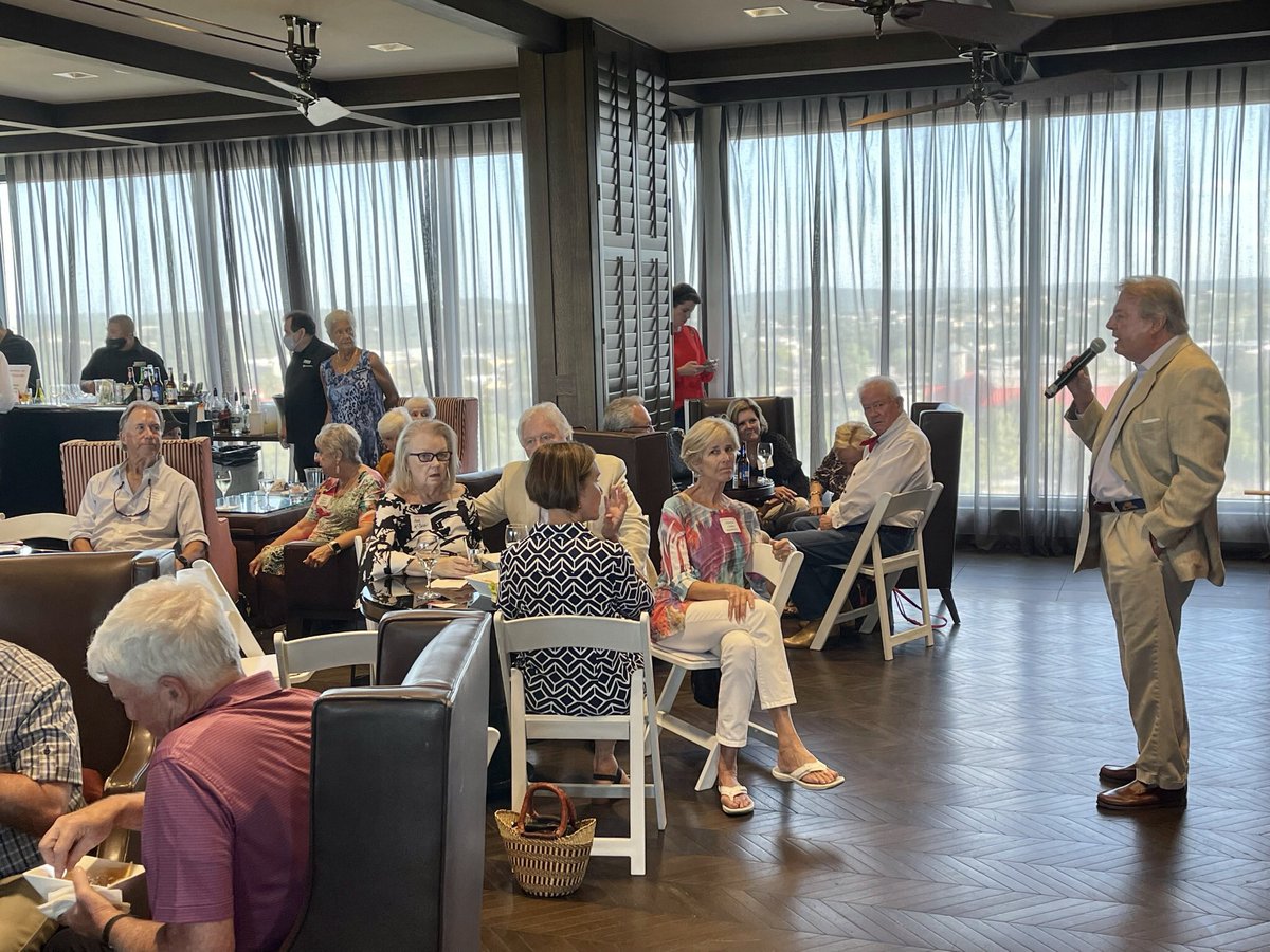 LTRepublicanClb's tweet image. Thanks to all who came out to our “Keep Texas Red” Happy Hour. It was nice to see our members and meet new ones. #LakeTravisRepublicanClub #LakeTravis #Lakeway #BeeCave #Republican #KeepTexasRed
