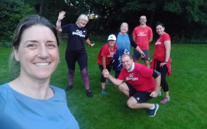 ggredbridge's tweet image. For this week's group session we were joined @PtMollie, a #RunningMayor of Wanstead Flats with the @RunSomeHQ, to chat all things running and how we can encourage more people to run short journeys where they live. Collaboration ideas galore, so watch this space!😉#DoGoodGetFit