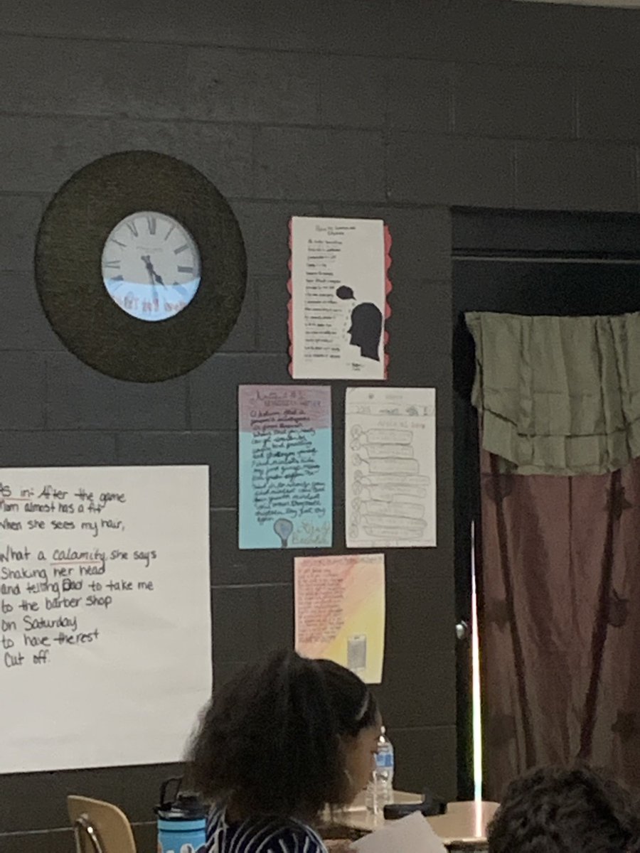 lmachado_SCS's tweet image. Great things happening in the ELA classes @hmscommandos love seeing student work and teachers engaged in effective and engaging conversations! @scottlangford72 @TeachHigh32 @smiller_educ8or @sherrie23159283 @jmjhjnorm @barbara03030 @jami627  #ROCvision #SumnerAchieves