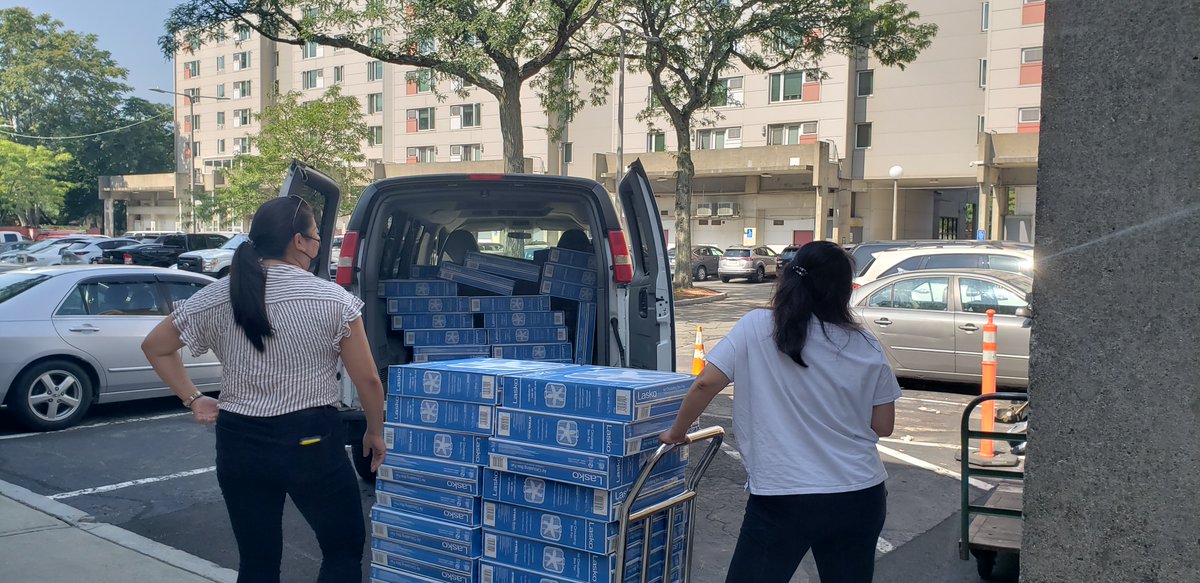 BostonEnviro's tweet photo. Much appreciation for our #ClimateReadyBOS team today. During the heat, they worked with @BHA_Boston to distribute fans to older adults.

While planning to make our infrastructure and communities cool in the future, we want to help #BeatTheHeat today too!

https://t.co/0ZkDC3F0mt https://t.co/a2MQQRjxku