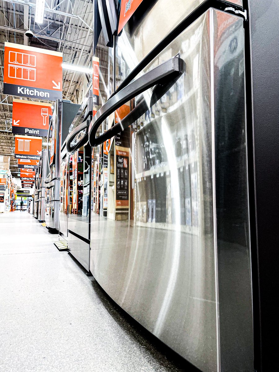 Labor Day Appliance Sale lined up and ready! Thanks #METteam for helping us execute the line up. #homedepot1507