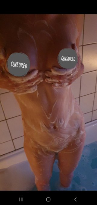 Rt for the uncensored in your DMs ♡♡ https://t.co/k0hsc0N3bL