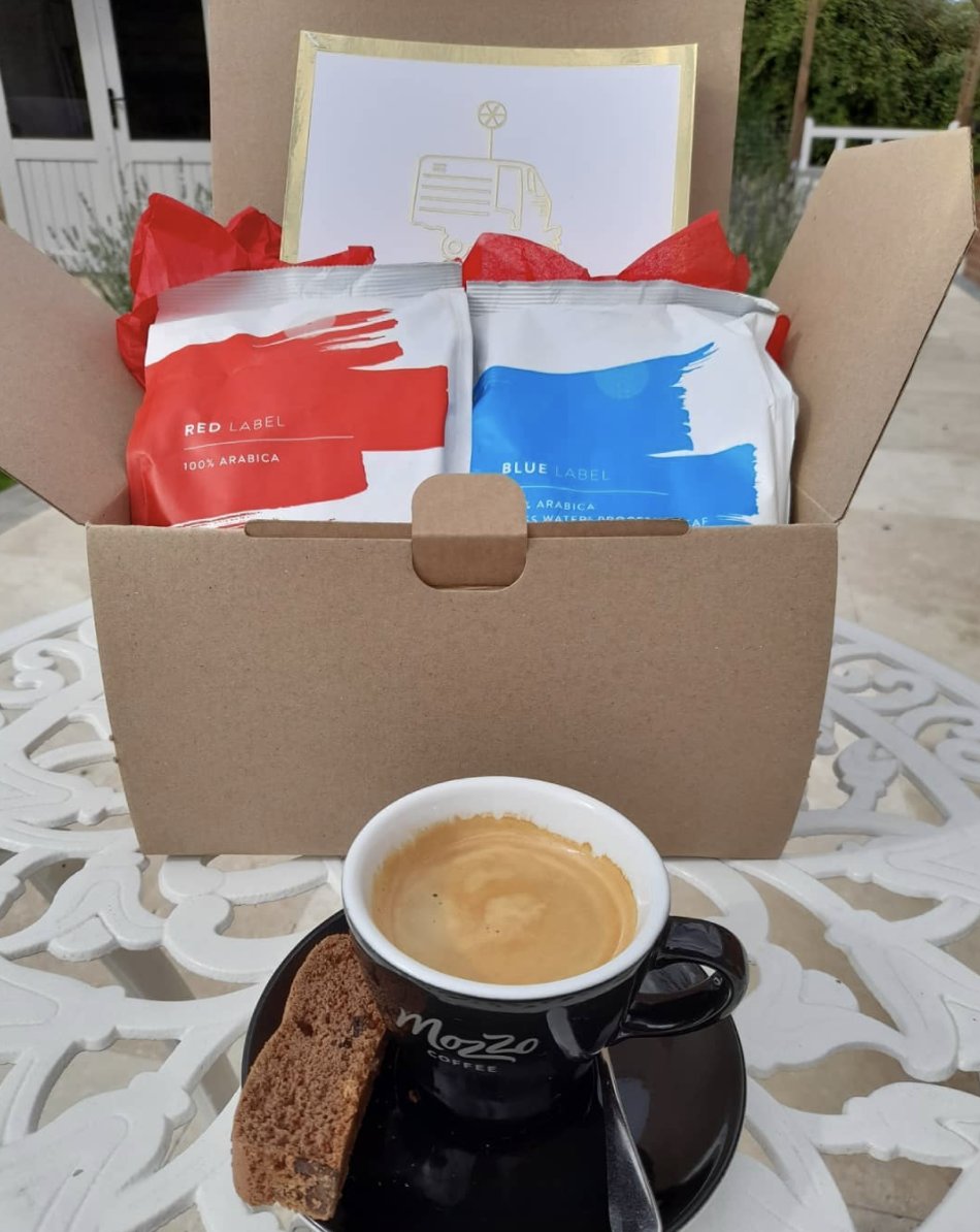 Golden Ticket No.4 has been claimed!! 💥💪 Congratulations Marie! That could only mean one thing...THERE'S ONLY ONE TICKET LEFT! 🤯 bit.ly/2KLvxXo