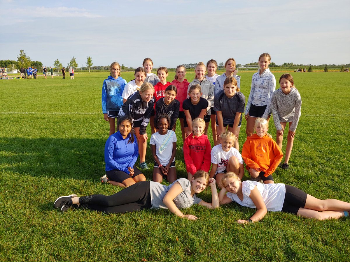 Impressive mile and 2 mile run times run by these Monticello cross country runners today!