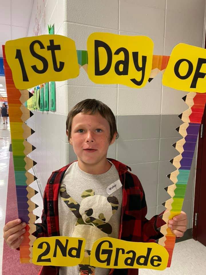 duhdomm's tweet photo. (Late photo) 
Domm is now a second grader https://t.co/5UVwyK24PV