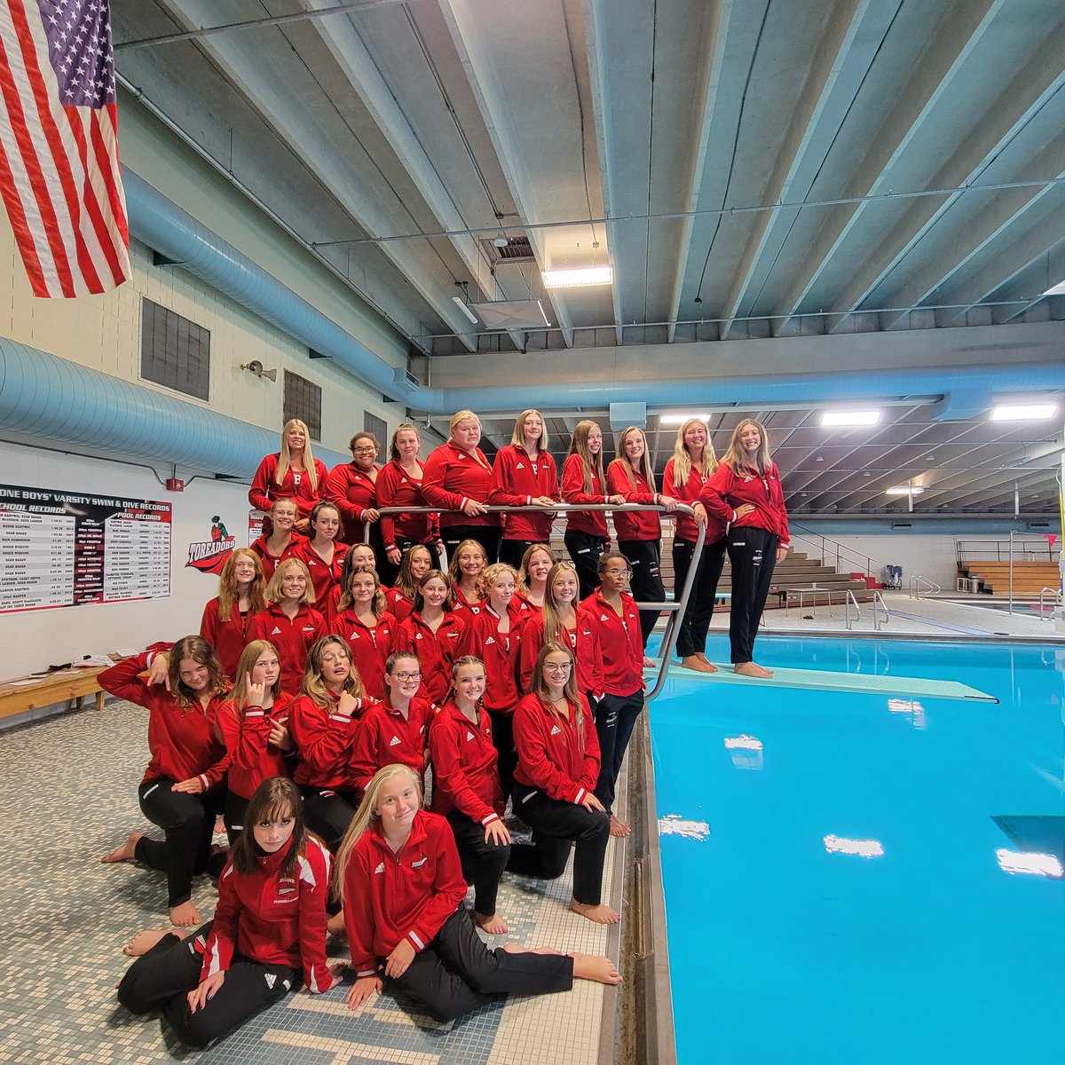 BooneSwimming's tweet photo. 2021 Girls Swim and Dive https://t.co/RKIMwXgDeP